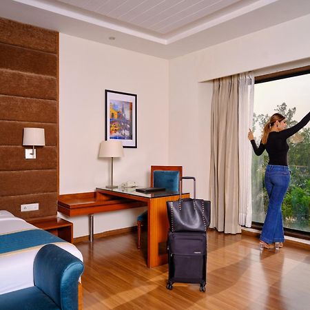 Best Western Country Woods Ambāla المظهر الخارجي الصورة