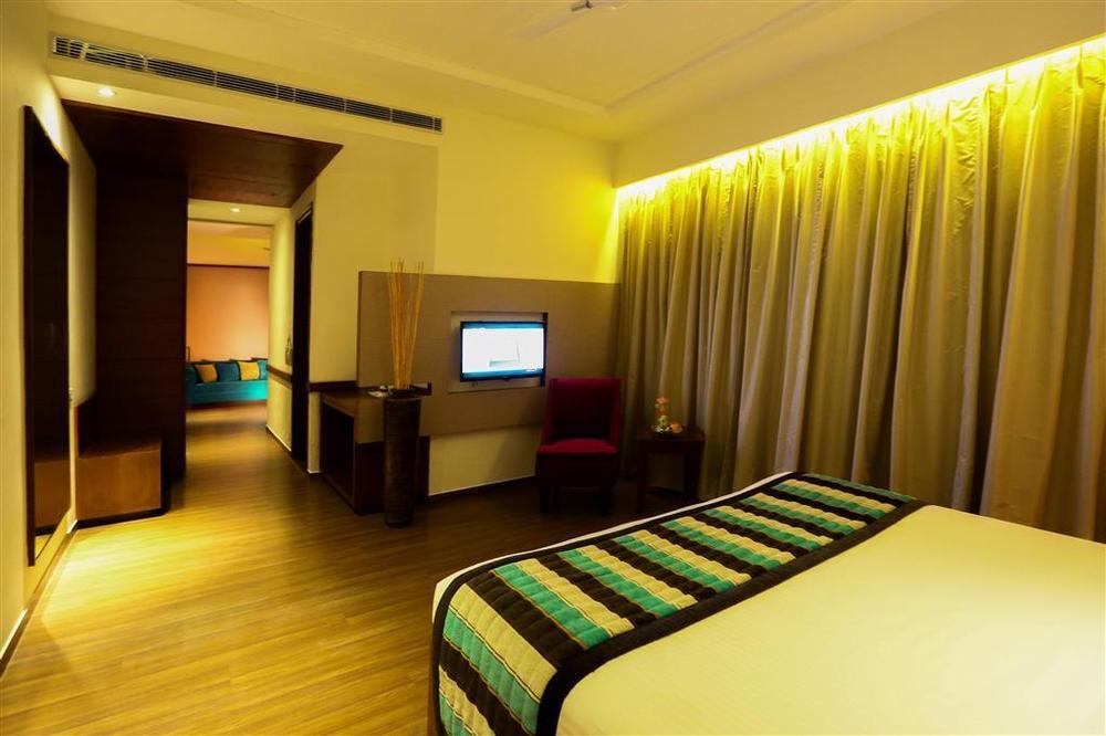 Best Western Country Woods Ambāla الغرفة الصورة