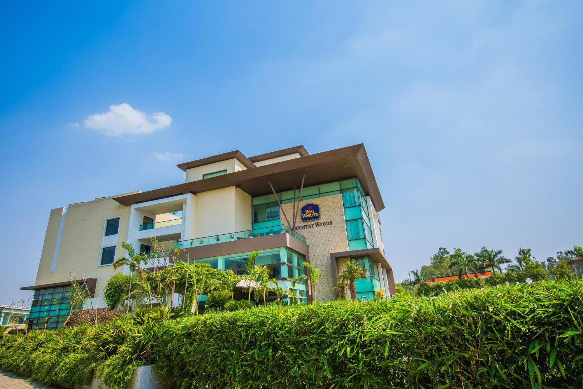 Best Western Country Woods Ambāla المظهر الخارجي الصورة
