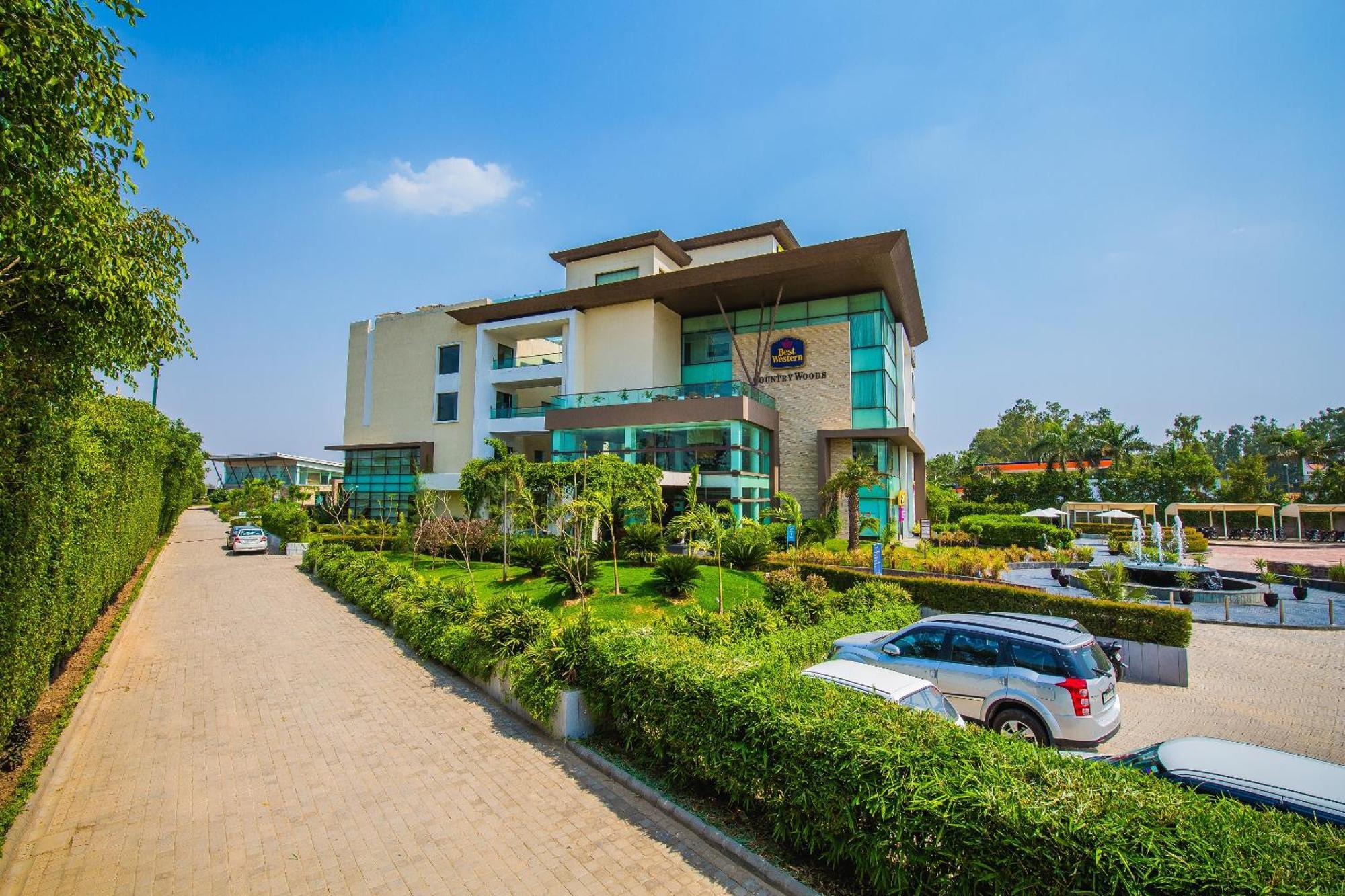 Best Western Country Woods Ambāla المظهر الخارجي الصورة