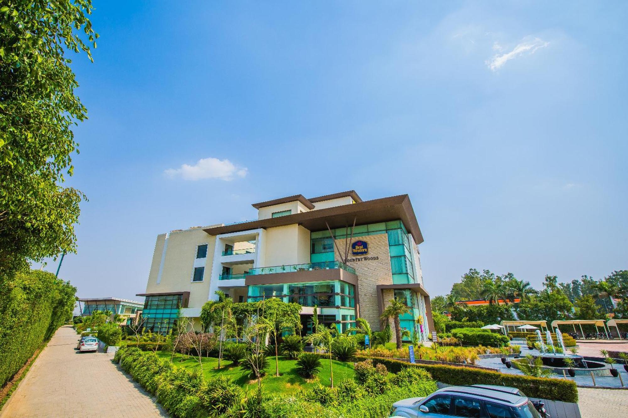 Best Western Country Woods Ambāla المظهر الخارجي الصورة