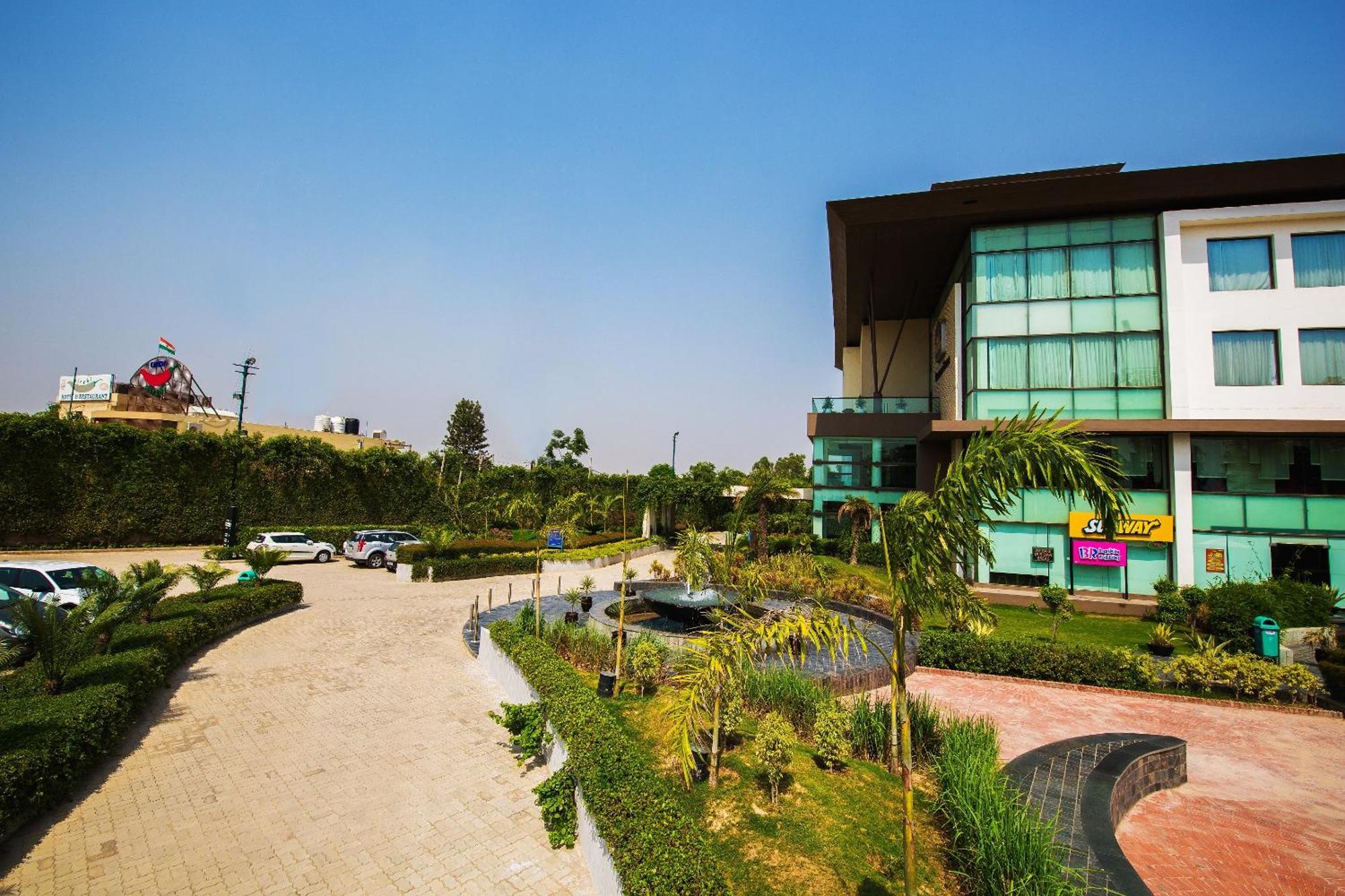 Best Western Country Woods Ambāla المظهر الخارجي الصورة